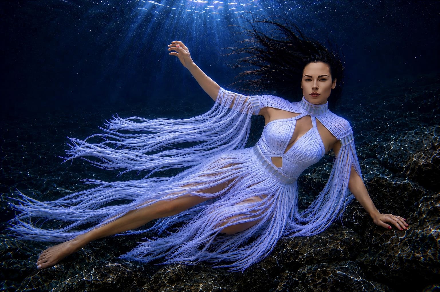 Shannon Scott modeling a handmade ALTYSAN fringe dress underwater at Rainbow Springs State Park in Florida, photographed by Tobi Rose Photography