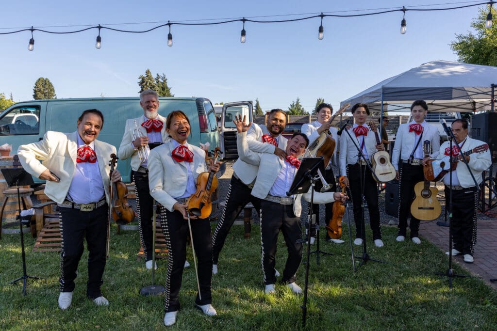 Mariachi Viva Mexico performing at Letty’s 50th birthday celebration in Hood River, Oregon, photographed by Tobi Rose Photography.