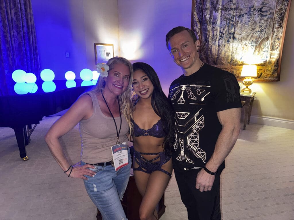 Tobi Rose Rabaliati with performers Holland Lohse and Sienna Martinez in Las Vegas in 2026
